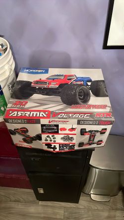 1/10 GRANITE VOLTAGE 2WD RTR BRUSHED MONSTER TRUCK (BATTERY & CHARGER INCLUDED), RED/BLACK