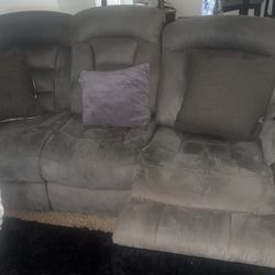 Gray Recliner Couch 