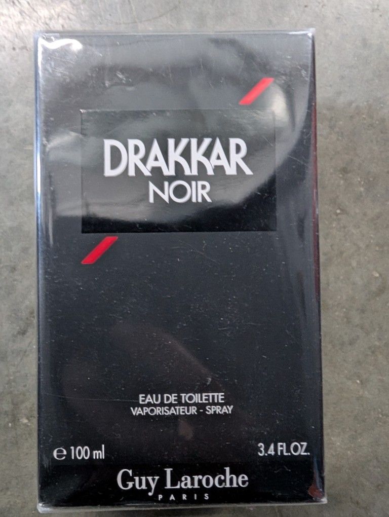 Drakkar
Noir Men's Eau de Toilette Spray, 3.4 oz.