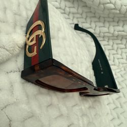 gg - SUNGLASSES.     * NEW *