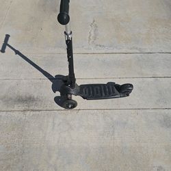 3-Wheel Kids Scooter – Adjustable Height – Black