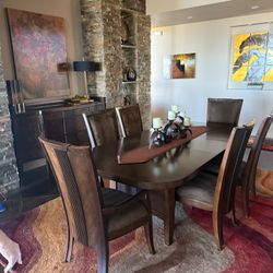 Dining Room table &Chairs