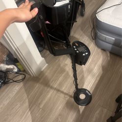 Like New Metal Detector 