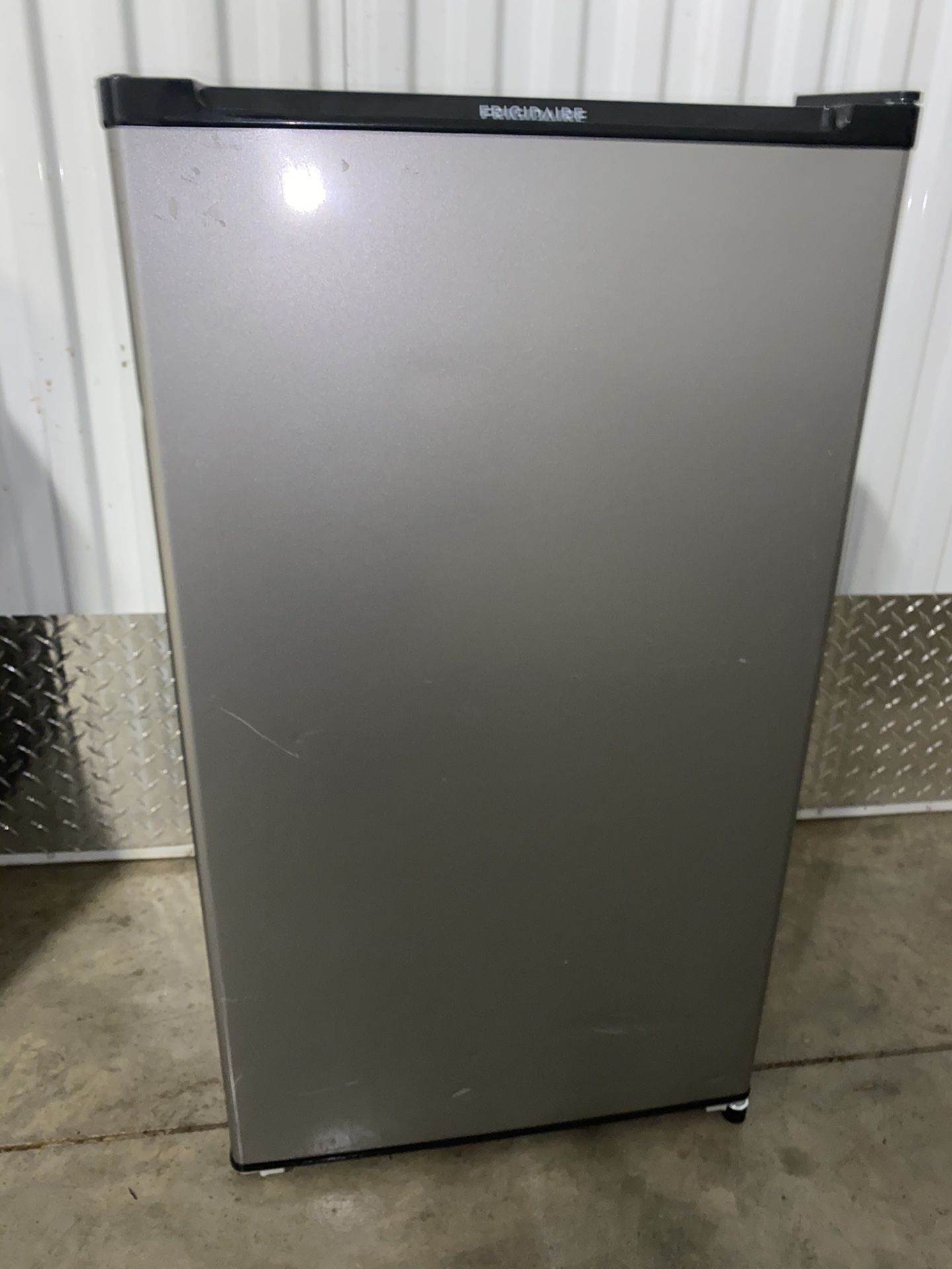 Frigidaire 3.3 mini refrigerator