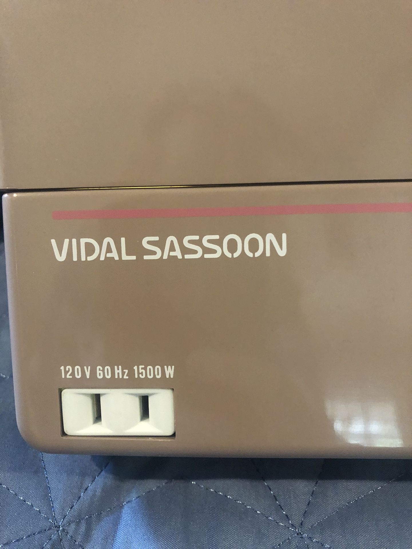 Vidal Sasoon Vintage Mirror With Lights