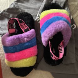 Ugg Slipper 