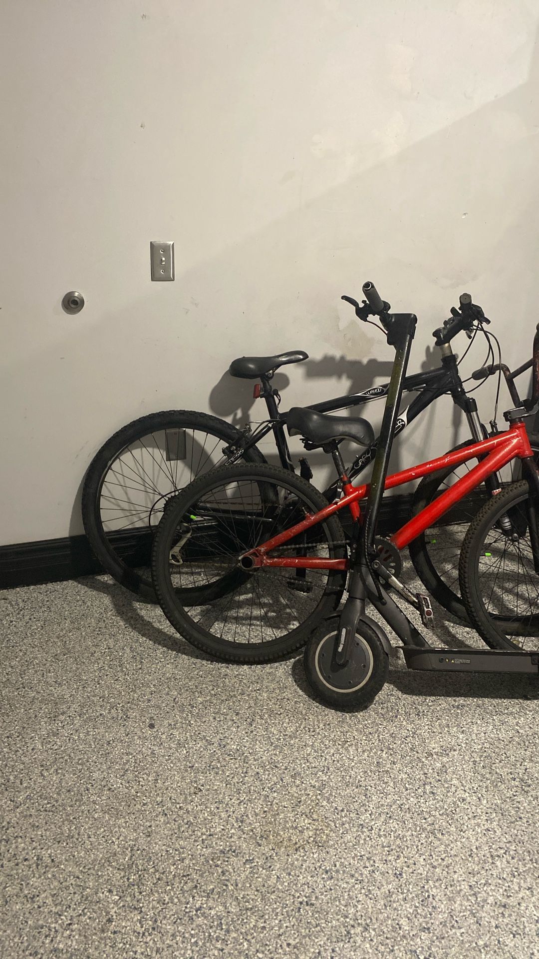 Gary Fisher 26 inch wahoo, bike new tires new tubes