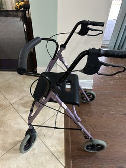 GUARDIAN WALKER with Seat / Brakes