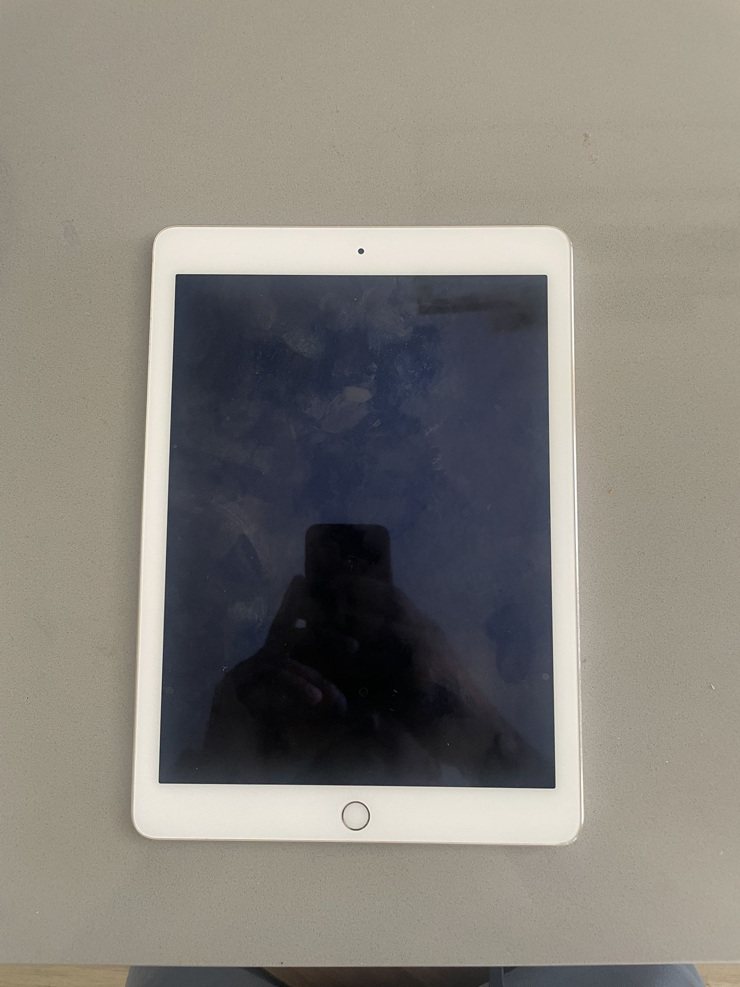 iPad Air 2 Please Read