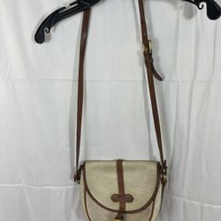 Dooney & Bourke 1980s Cream Pebbled Leather Crossbody Small Cavalry Saddle Bag