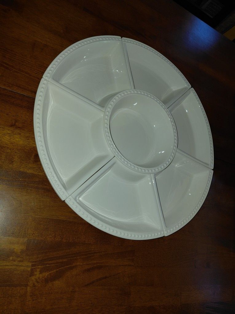 7 Piece White Serving Set