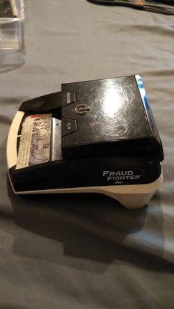 Fraud Fighter CT-550 counterfeit money machine