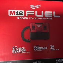 MILWAUKEE VACUME