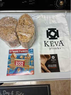 MindWare KEVA Structures 200 plank wooden building block set