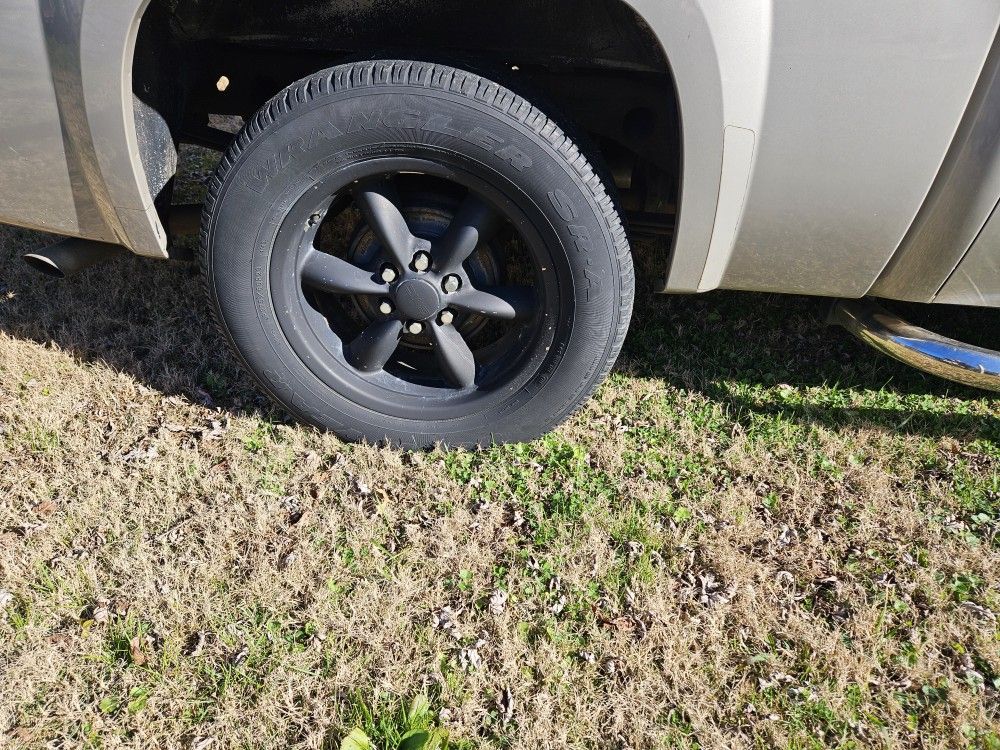 20" Gmc Or Chevy Wheels