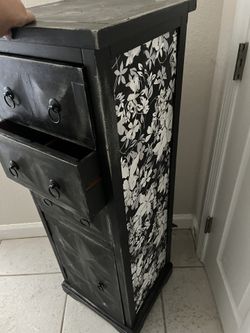 Little Cabinet 