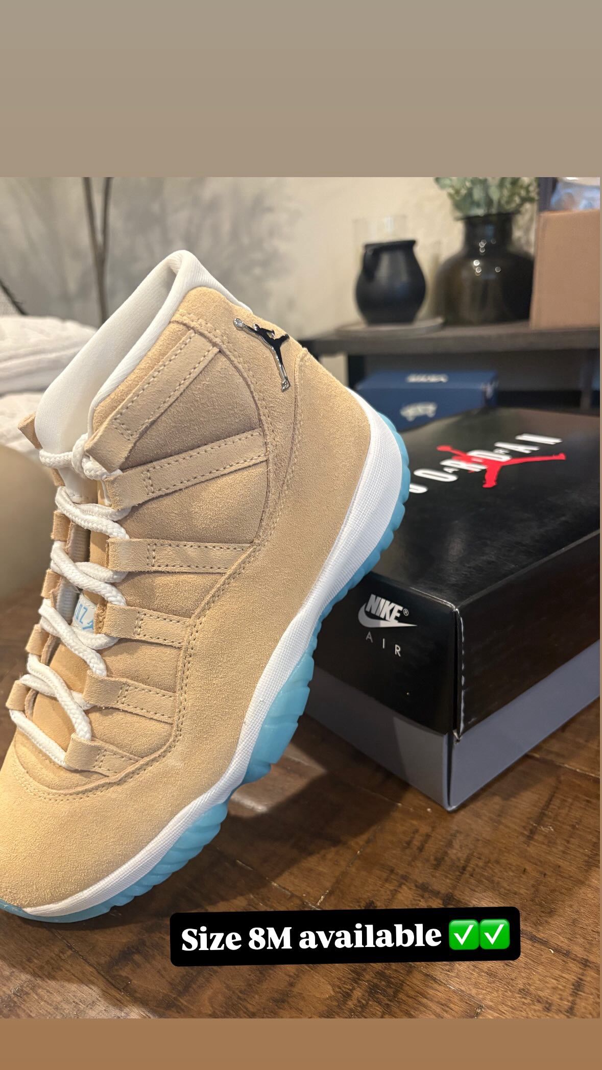 Size 8M Jordan 11 Retro H-Town