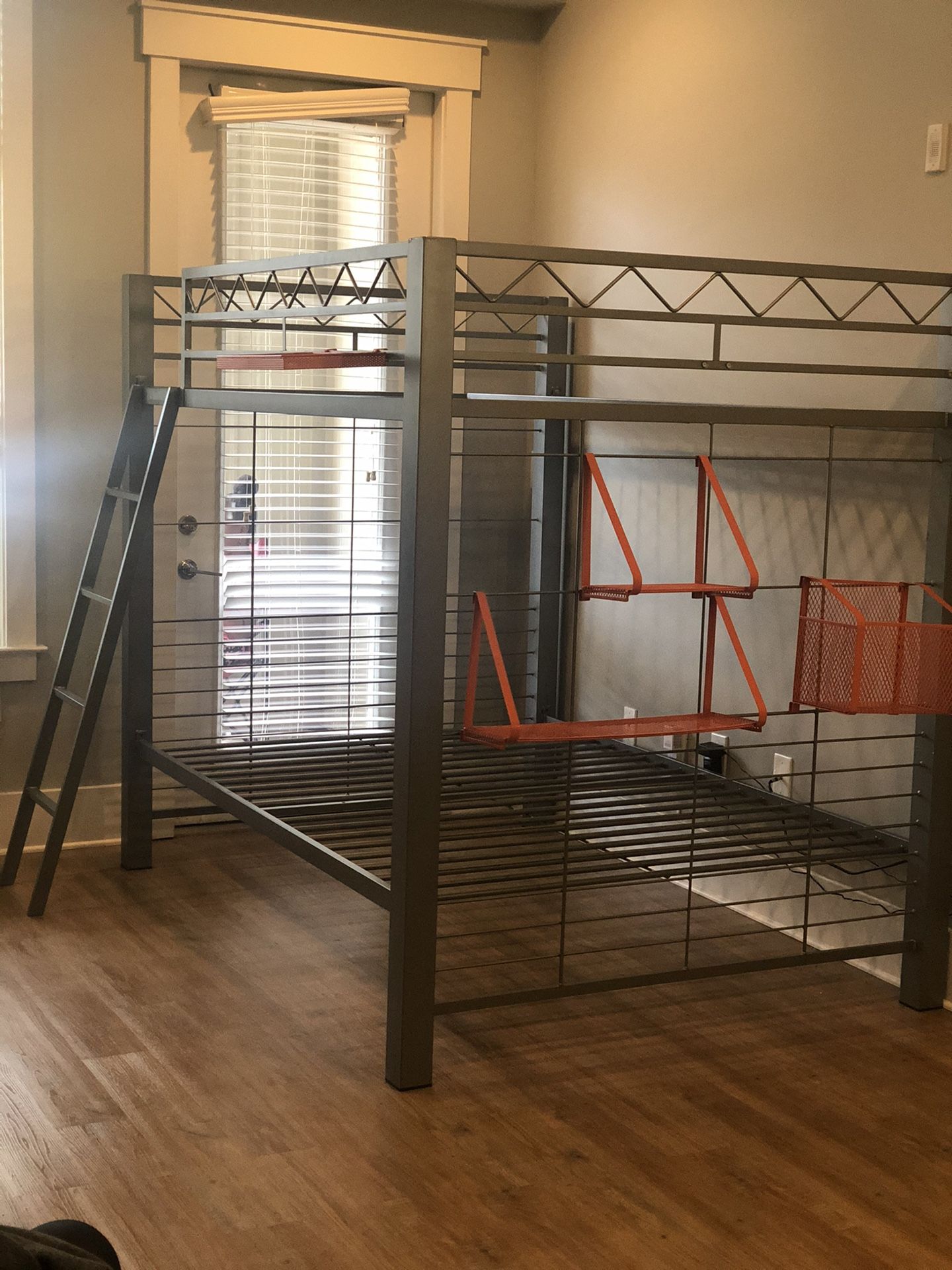 Full Size Bunk Bed With Orange Accessories