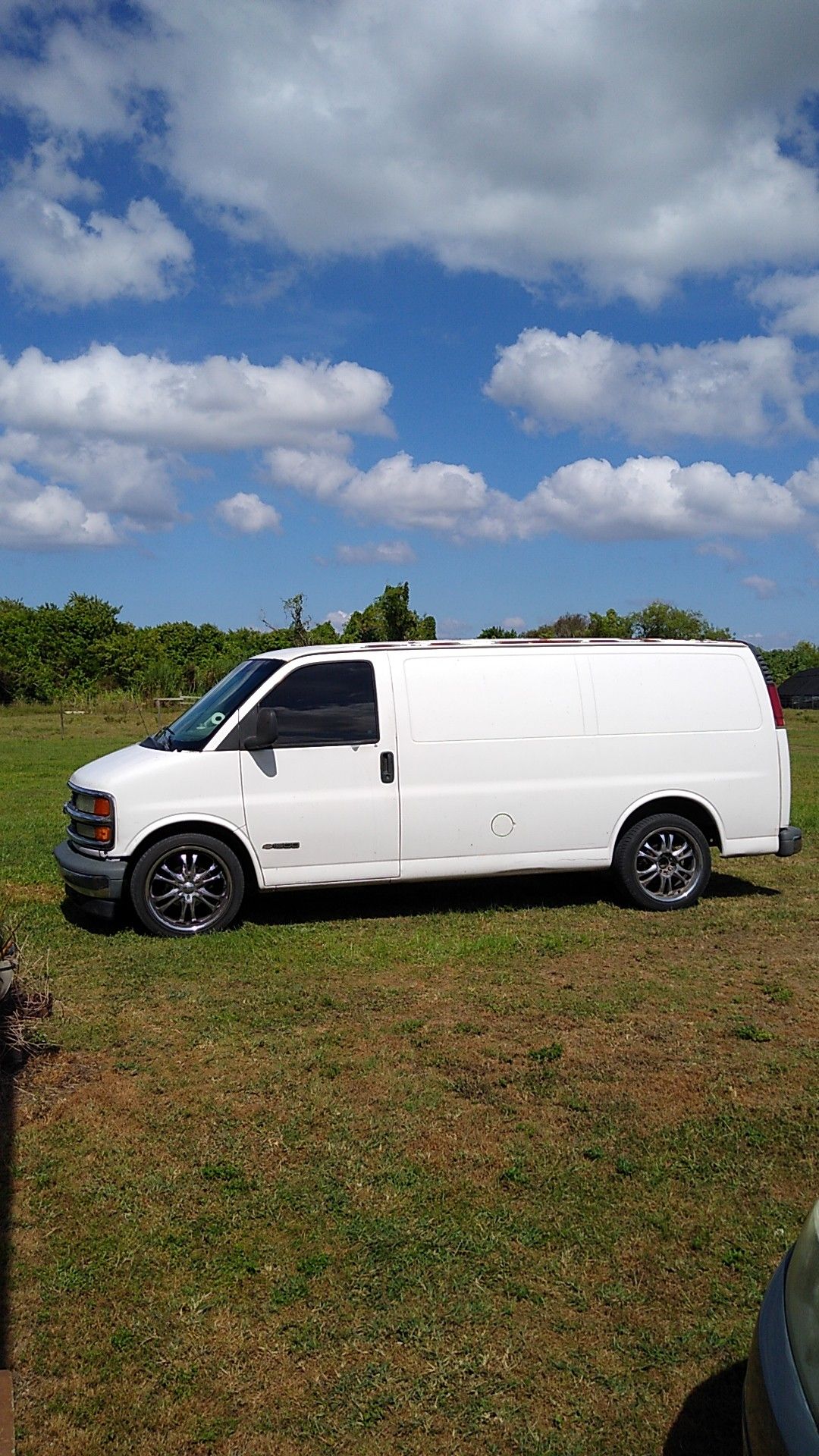 2000 chevy van express 1500 PARTS ONLY