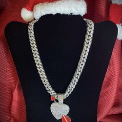  20 Inch Cuban chain with pendant