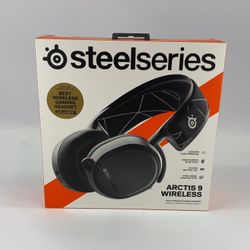 New In Box SteelSeries Arctis 9 Wireless Gaming Headset