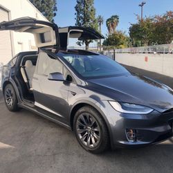 COVINA RADIO GUYS 🔊  🔊 🔊 Car Audio ✅️ Alarms ✅️ Window Tint ✅️ LED Lights ✅️ Troubleshooting ✅️ And Much More.  Sales And Installations 
