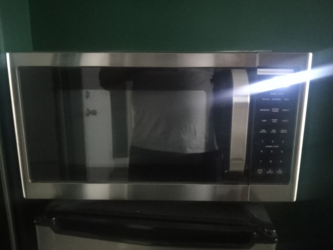 Microwave