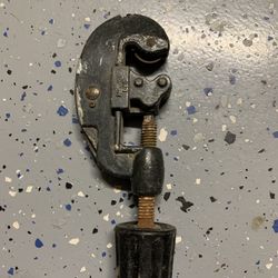 Copper Pipe cutter plumbing