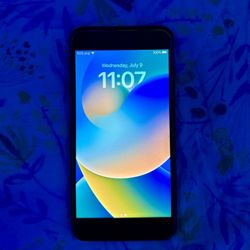 iPhone 8 Plus 