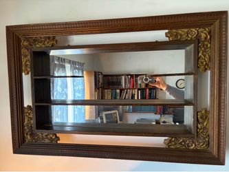 Shadow box
