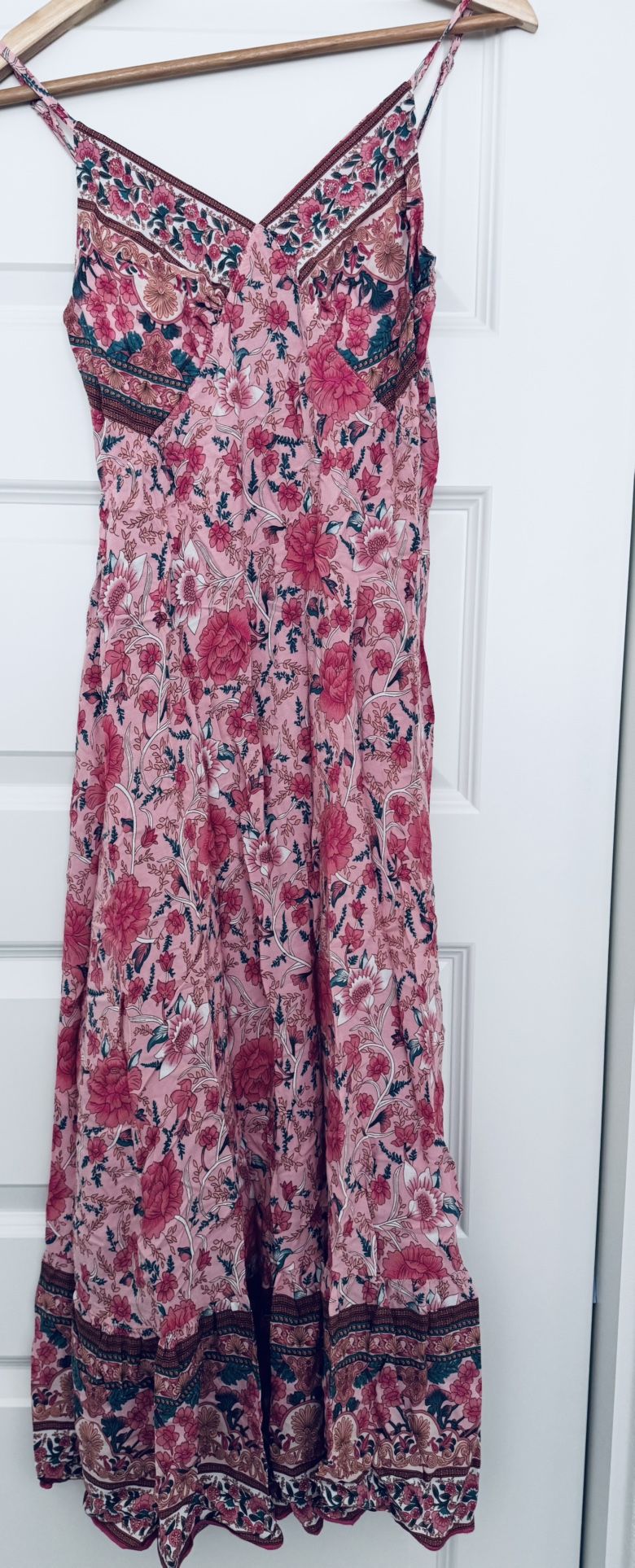 Floral Vacation Maxi Dress - Size Small