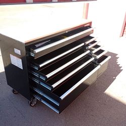 Tool Box, Rolling Box, Tool Chest 