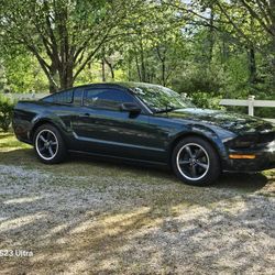 2008 Ford Mustang