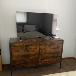 Bedroom And TV