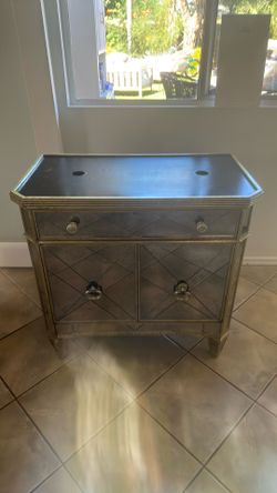 Z Gallery Mirrored Nightstand
