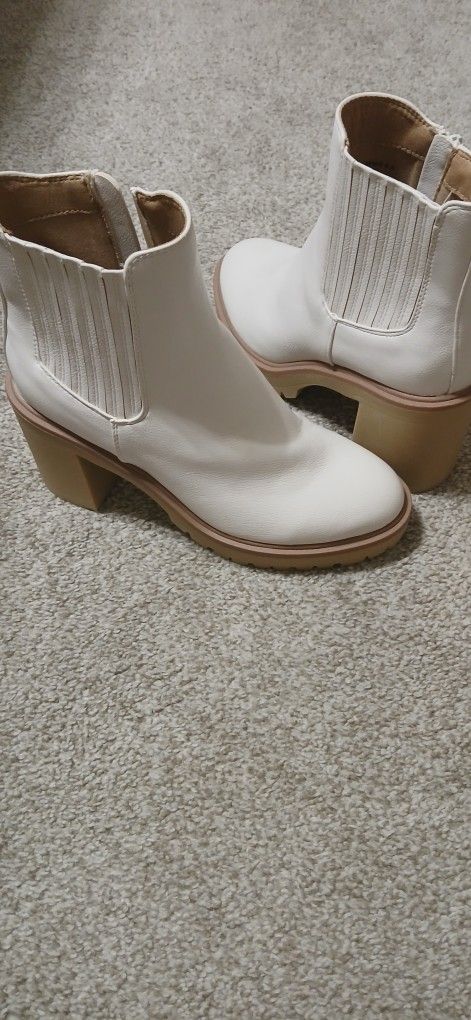 Brand New Stylish Boots