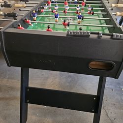 2-in-1 Game Table / Foosball and Mini Pool Table