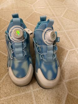 Kick Speed™ Plasma Flow LOW Heel Wheel Roller Shoes / LED