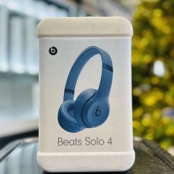 Beats Solo 4 (Brand New)