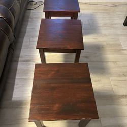 Nest of 3 coffee tables 