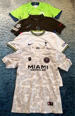 Lot of 4 Men's Futbol Jerseys