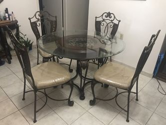 4 piece Dining Table