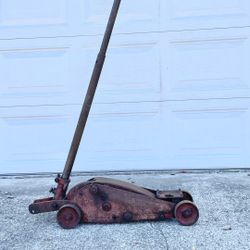 Vintage mechanical Floor jack 