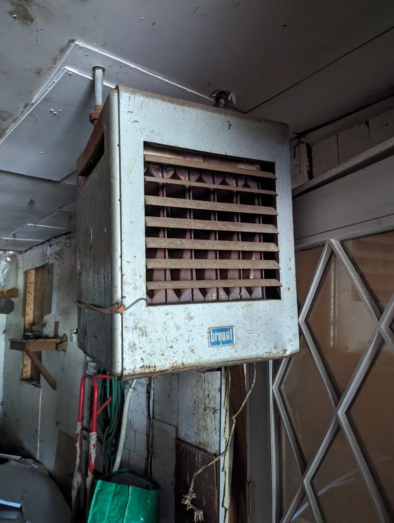 Old Bryant Garage Gas Furnace