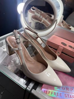 Chunk kitten heels