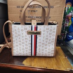 Tommy Hilfiger Purse 