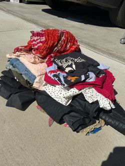 Women’s clothing small-medium bundle