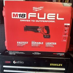 Milwaukee Saw Zaw M18 Fuel
