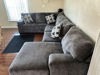 Living Room Sectional Couch