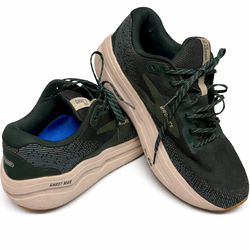 Brooks Running Shoes Mens Size 11 USED